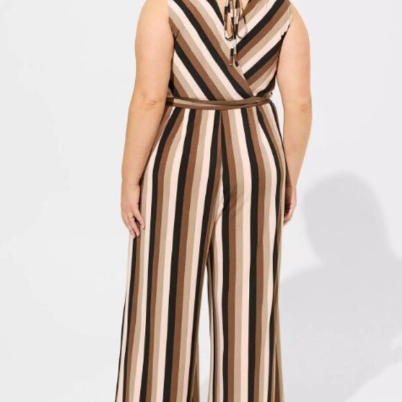 EUC Torrid Studio Knit Surplice Tie Back Jumpsuit, Size 2 - Picture 8 of 8